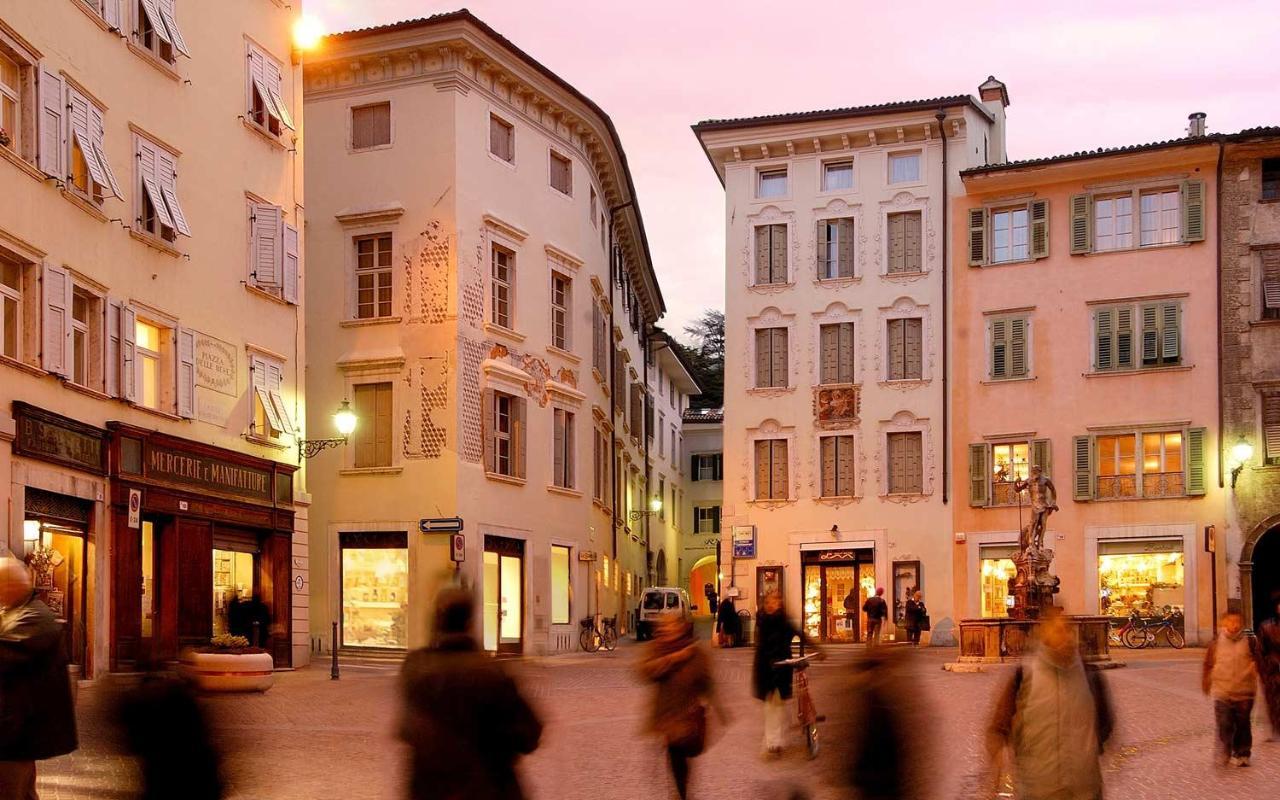 BeB Casa Bettini Bed & Breakfast Rovereto  Bagian luar foto